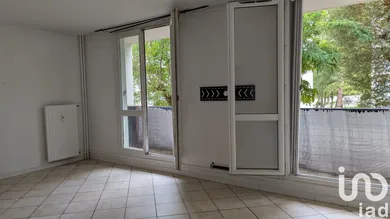 Apartment in Roissy-en-Brie (77680)