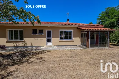 House at Landiras (33720)