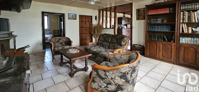 Maison traditionnelle à Parentis-en-Born (40160)