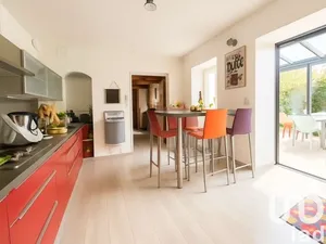 Maison de village à Saint-Germain-Laval (42260)