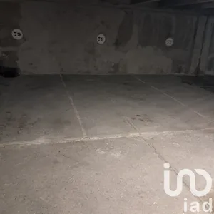 Parking at Reims (51100)