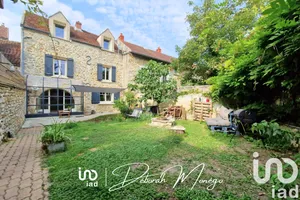 Village house at Jambville (78440)
