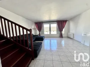 Duplex at Trappes (78190)