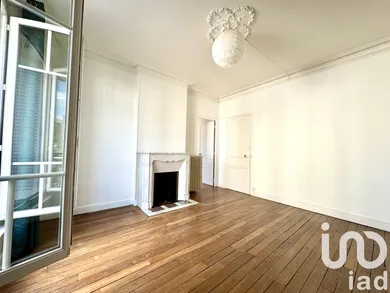 Apartment in Melun (77000)