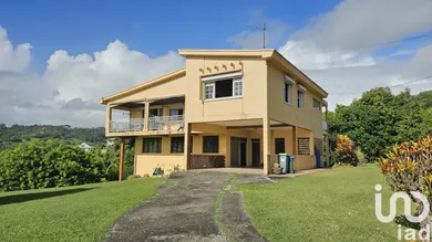 Traditional house in Le Marigot (97225)