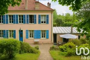 Village house at Le Mée-sur-Seine (77350)