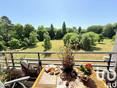 Apartment in Étiolles (91450)