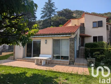 Architectural house in Amélie-les-Bains-Palalda (66110)