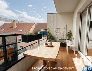 Apartment at Noisy-le-Grand (93160)