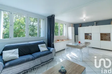 Apartment in SAINT GERMAIN LES ARPAJON (91180)