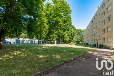 Appartement à SAINT GERMAIN LES ARPAJON (91180)
