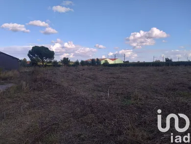 Land at Farbus (62580)