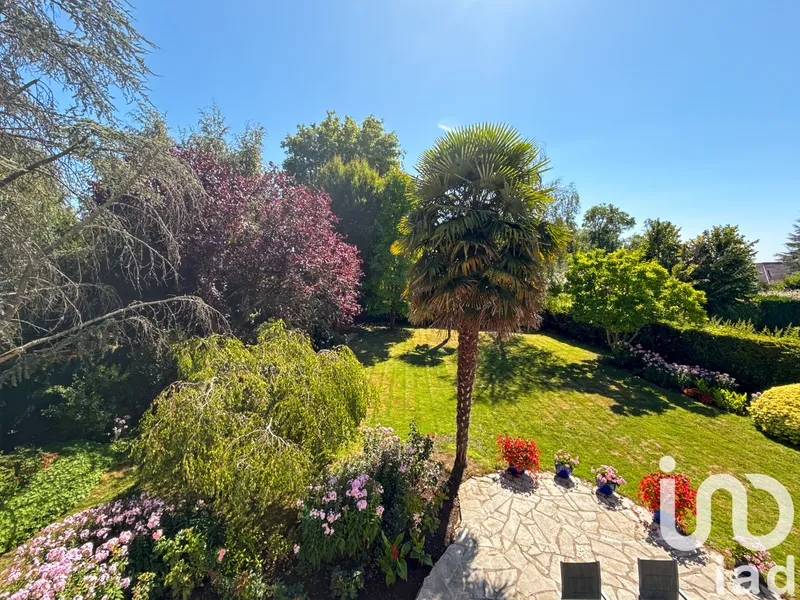 Maison de 180 m² avec jardin à vendre à Santeny (94440)