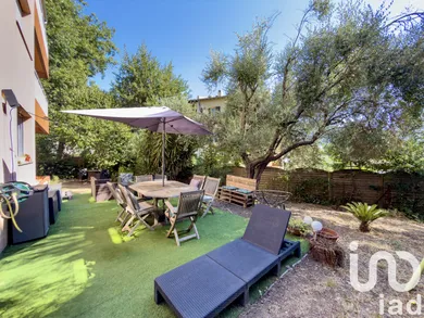 Appartement à Peymeinade (06530)