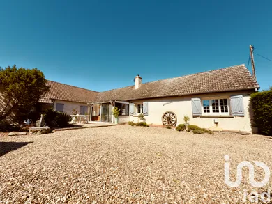 House at Molinet (03510)