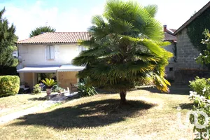 Maison à CHALAIS (16210)