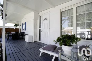 Bungalow at Saint-Illiers-la-Ville (78980)