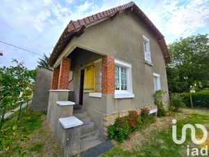 Village house at Sainte-Gemme (36500)
