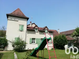 Village house at lissac et mouret (46100)