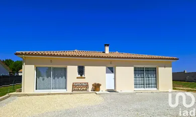 House in Chasseneuil-sur-Bonnieure (16260)