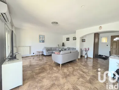 House in Entraigues-sur-la-Sorgue (84320)