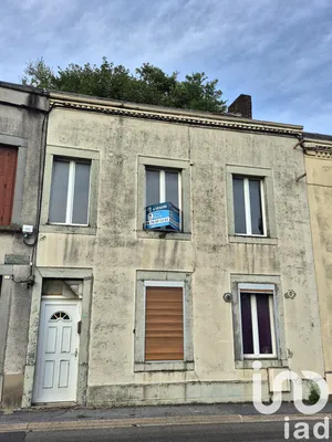 Maison de ville à Fumay (08170)