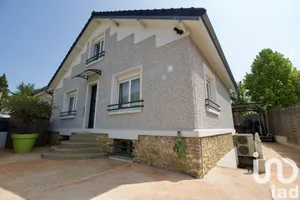 House at Éragny (95610)