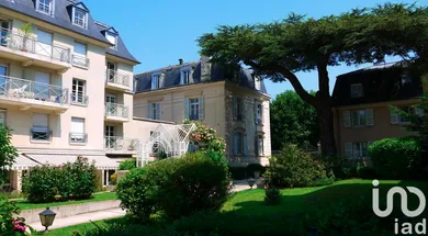 Apartment at Saint-Germain-en-Laye (78100)