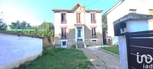 Maison à Villeneuve-le-Roi (94290)