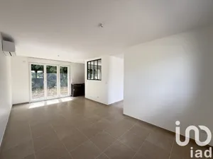 House at Marolles-en-Hurepoix (91630)