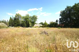 Terrain à bâtir à Pierrevert (04860)
