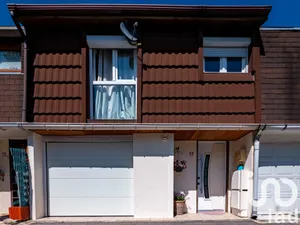 Traditional house at Fosses (95470)