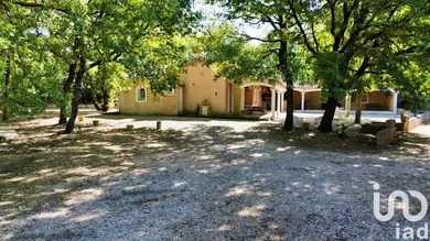 Maison à Saint-Maximin-la-Sainte-Baume (83470)