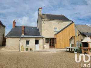 Maison de village à Vernoil-le-Fourrier (49390)