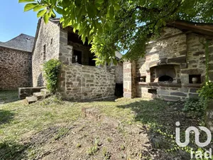 Maison à Saint-Bonnet-la-Rivière (19130)