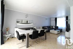 House at Trappes (78190)