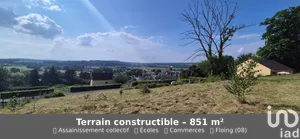 Land at Floing (08200)