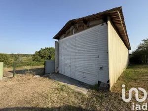Barn at Minzac (24610)