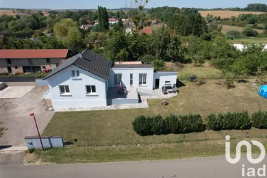 Maison à Tucquegnieux (54640)