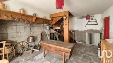 Village house in Saint-Amans-des-Cots (12460)