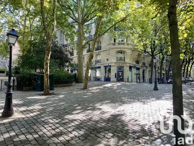 Apartment at Paris (75018)