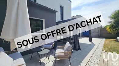 Maison à Saint-Avé (56890)