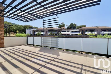 Apartment at Saint-Cyr-sur-Mer (83270)