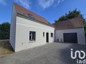Maison traditionnelle à Saint-Sauveur (60320)