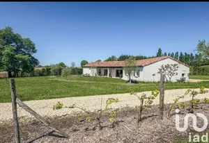 Maison traditionnelle à RAMPIEUX (24440)