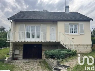 House at Trie-Château (60590)