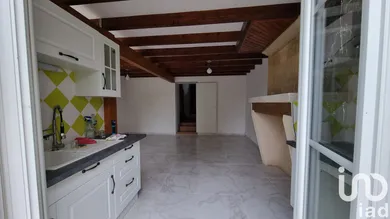 Maison de village à Sainte-Colombe (33350)