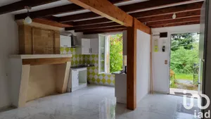 Maison de village à Sainte-Colombe (33350)