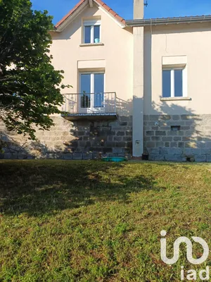Maison à Saint-Priest-en-Jarez (42270)