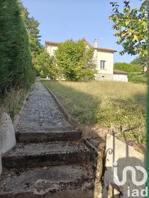 Maison à Saint-Priest-en-Jarez (42270)